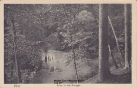Bron bij kleigat Beekhuizen in rond 1930 FB 28 nov. 2016.jpg