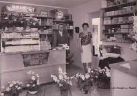 Hetty en Wim Binsbergen Massenweg Rheden FB en site 25-8-2017.jpg
