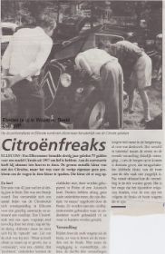 Citroen fanaten op parkeerplaats Zutphensestraatweg 1957 Ellecom.jpg