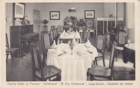 Familie Hotel en Pension Dullemond. W. Chr. Dullemend. Laag Soeren. Gedeelte der eetzaal FB 5 dec. 2015.jpg