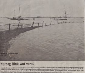 IJssel ver buiten haar oevers jan. 1991 FB 26 febr. 2016.jpg