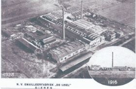 Luchtfoto Edy fabriek 1928 en ovaal 1916 site 29-3-2017.jpg