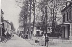 Foto Hogestraat 1901 met rechts villa Schoonoord.jpg