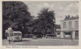 GTW bus op Doesburgsedijk gaat naar Hogestraat in-rond 1930 site 24-3-2017.jpg