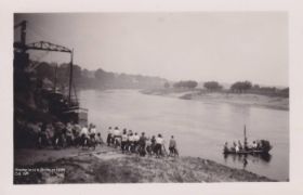 Begin jaren 60 Meteoor en Schaarweg en rooiboot.jpg