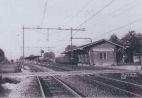 Spoorstation Dieren-Doesburg 1956 FB 8-10-2017 en site 6-3-2017.jpg